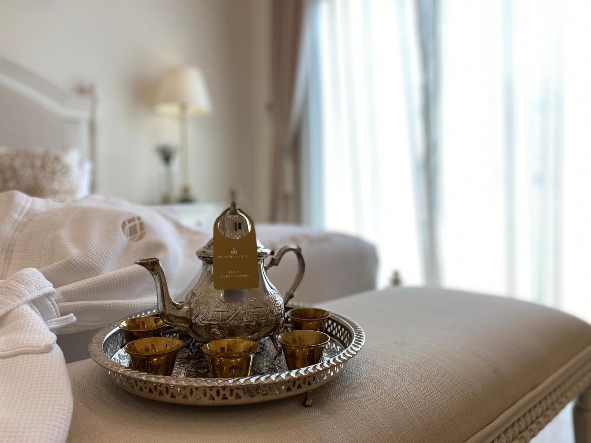 Western Hotel - Madīnat Zāyid Esterno foto