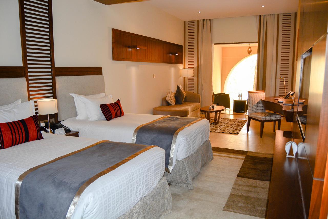 Western Hotel - Madīnat Zāyid Esterno foto